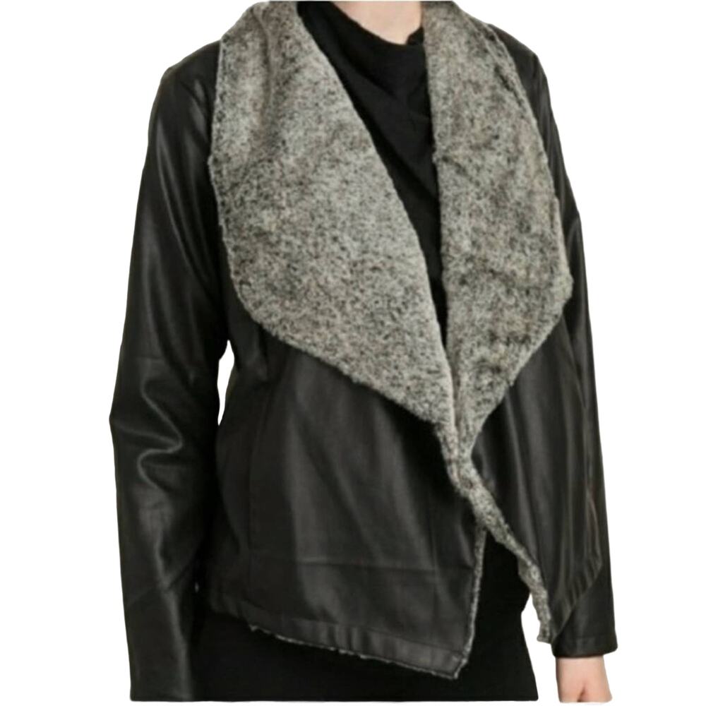 Mystree Pia Black Vegan Leather Jacket with Faux Fur Lined Lapel Women's Small